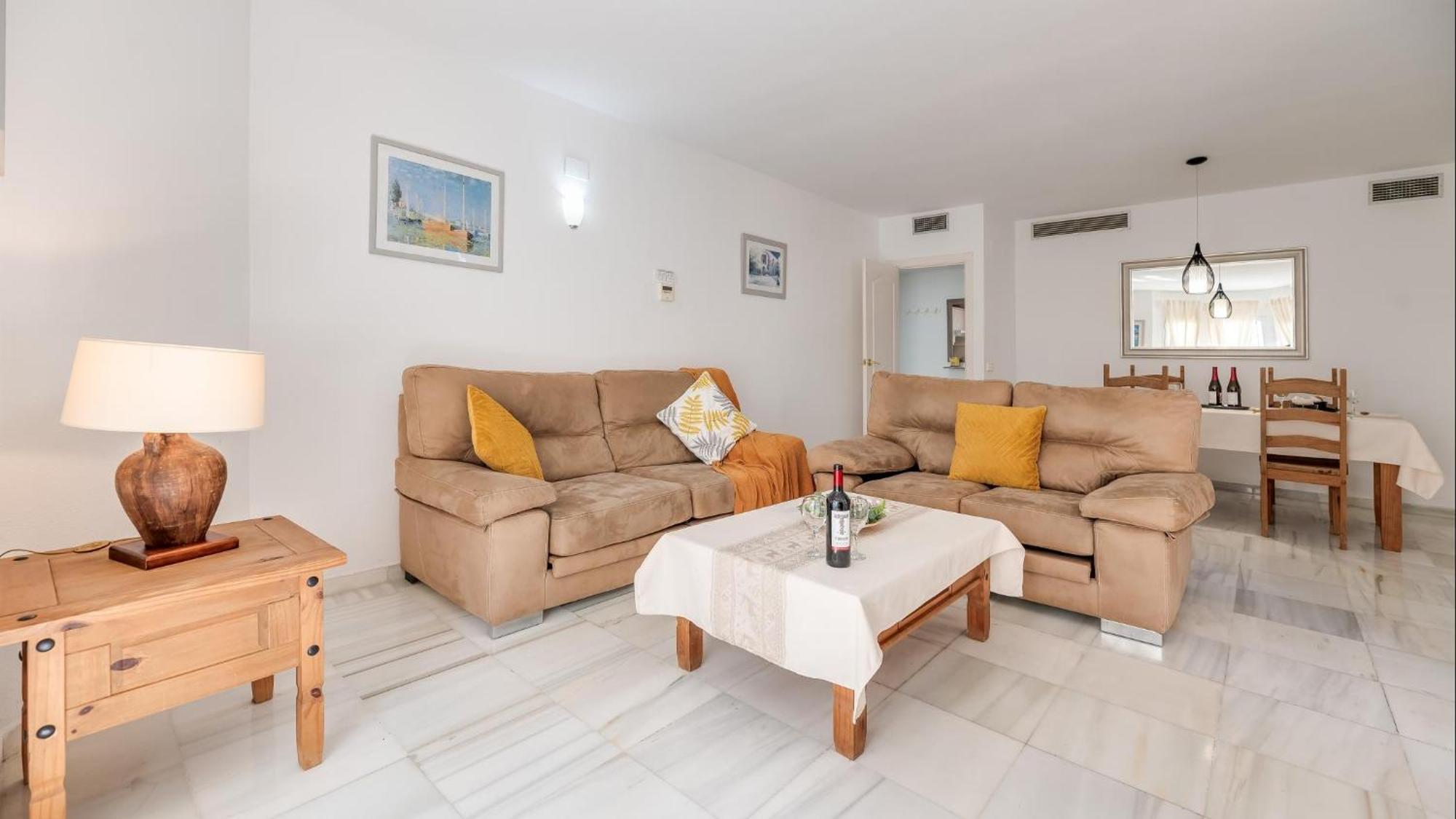 Mediterranean Hidden Treasure At Puerto Banus Appartement Marbella